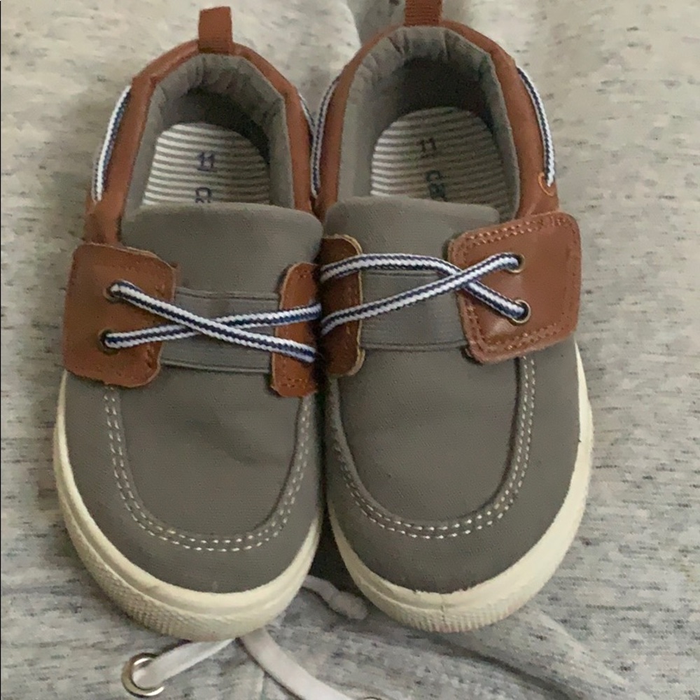 Carter’s size 11 shoes